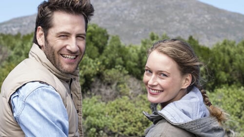 couple walking outdoors web